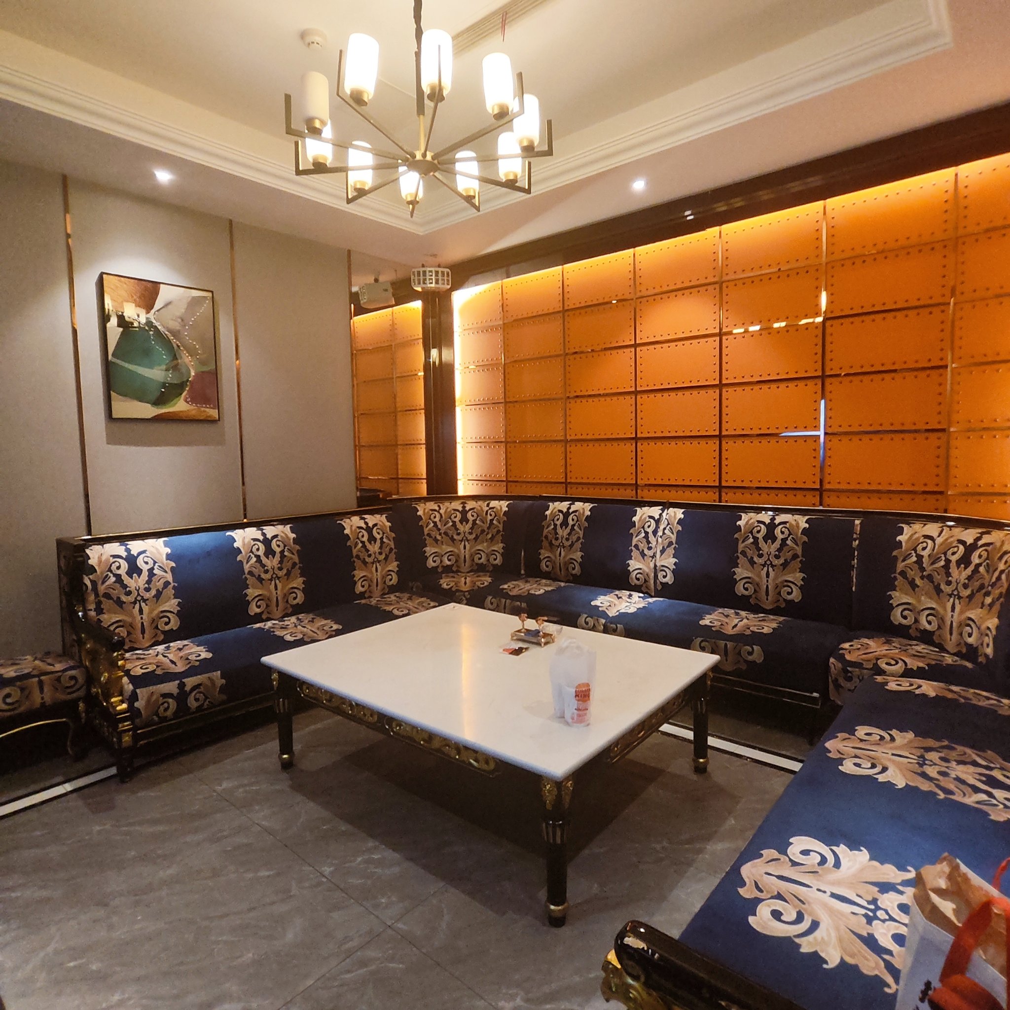 上饶商务ktv划算优惠-鄱阳县ktv预定